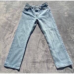 Levis 501 Original Fit Light Wash Straight Leg Button Fly Jeans 29x26